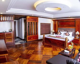 Kampong Thom Palace Hotel - Kampong Thom - Habitación