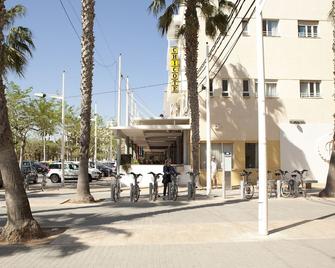 Malvarrosa Beach Rooms - Valencia - Edificio