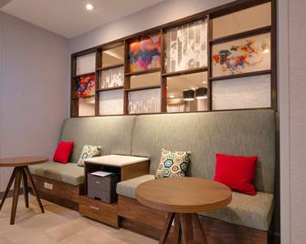 Hampton Inn Needles - Needles - Lounge