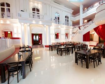 Dormero Hotel Stuttgart - Stuttgart - Restaurant