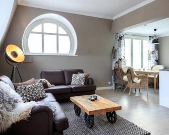 Harmooni Suites - Jyväskylä - Sala de estar