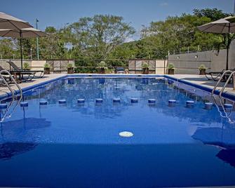 hotel isla Bonita - Ixtapa Zihuatanej - Zwembad