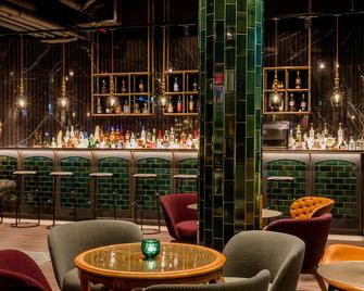 Motel One Berlin-Hackescher Markt - Berlín - Bar