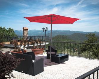 Antiche Terre Hotel & Relax - Pignone - Balcón