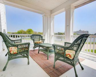 The Hewitt Wellington Hotel - Spring Lake - Balcony