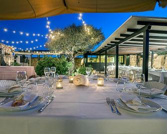 I Dammusi di Borgo Cala Creta - Lampedusa - Restaurante