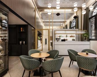 Áurea Palacio de Correos by Eurostars Hotel Company - Logroño - Bar