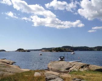 Awesome home in Sandefjord with WiFi - Sandefjord - Strand