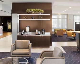 Courtyard by Marriott Lubbock Downtown/University Area - Lubbock - Recepción