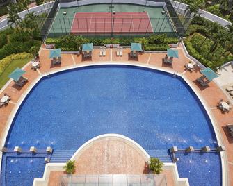 Village Residence Hougang by Far East Hospitality - Singapur - Piscina