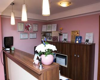 Hotel Lyra - Oradea - Receptie