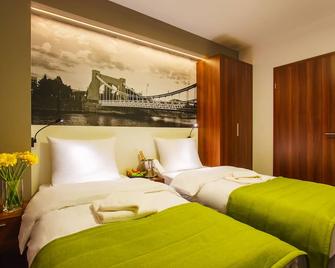 Terminal Hotel - Wroclaw - Kamar Tidur