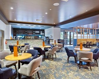 Quality Hotel Lakeside - Bendigo - Bar