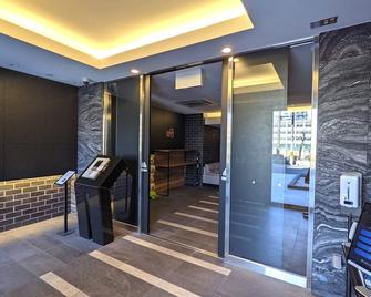 Eslead Hotel Namba Ebisu West - Osaka - Recepción