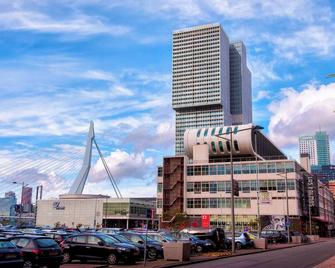 Three cornerstones of modern Living: Business, Luxury living and Recreation - Rotterdam - Building