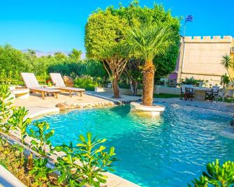 Anemomili Village - Kissamos - Piscina