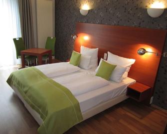Prima Hotel Schloss Rockenhausen - Rockenhausen - Slaapkamer