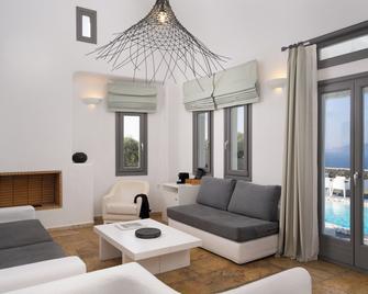 Santorini Princess Presidential Suites - Akrotiri - Living room