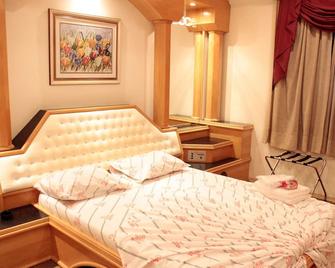 Pleasant Place Hotel - Sao Paulo - Bedroom