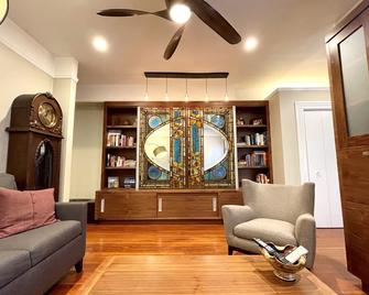 Lovely Mission Dolores Oasis - 1BR 1Bath w/Office, 1 block from Dolores Park - San Francisco - Phòng khách