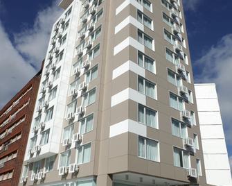 Intercity Montevideo - Montevideo - Building
