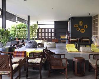 S1hostel Bangkok - Bangkok - Sala d'estar
