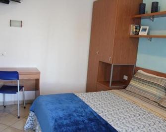 Residence Veliero - San Mauro a Mare - Slaapkamer