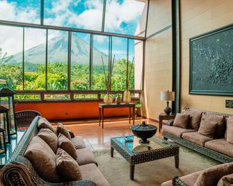 Hotel Arenal Kioro Suites & Spa - La Fortuna - Sala de estar