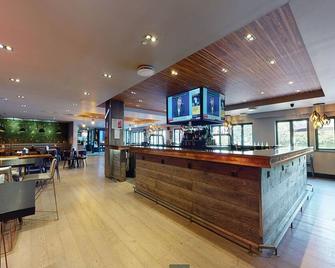 Village Hotel Coventry - Coventry - Bar