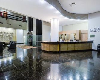 Slaviero Londrina Flat Hotel - Londrina - Lễ tân