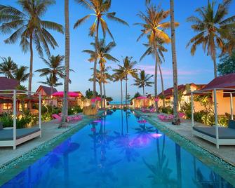 PinkCoco Gili Air - Constant Surprises & for Cool Adults Only - Pemenang - Басейн