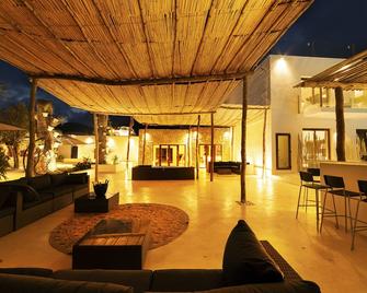 Paiise Hotels - San José Obrero - Recepción