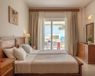 Castro Beach Hotel - Maleme - Schlafzimmer