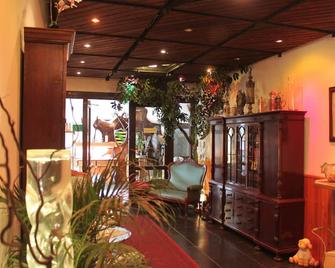 Pension und Restaurant Die Burg - Ehrenfriedersdorf - Lobby