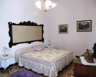 B&B Antica Dimora - Olbia - Habitación