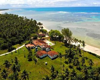 Tatiba Beach - Morro de Sao Paulo - Building