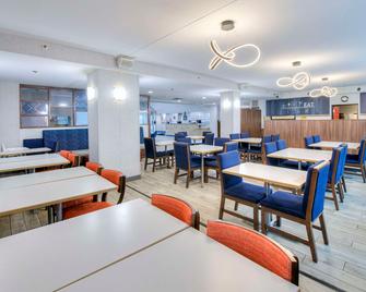 Hampton Inn by Hilton Ottawa - Ottawa - Restaurante