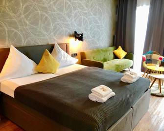Niteroom Boutiquehotel & Apartements - Duisburg - Bedroom