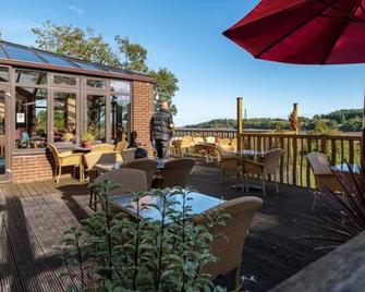 Passage House Hotel - Newton Abbot - Binnenhof