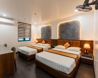 Hoa Nam Hotel Van Phuc - Hanoi - Schlafzimmer