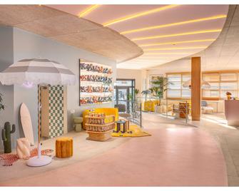 Nice Pam Hotel - Nice - Lobby