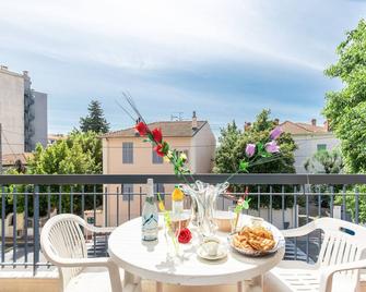 Best Choice Dispo Cannes Centre 2 Terrasses 2 Chbres 6p Parking Privé - Cannes - Balkong