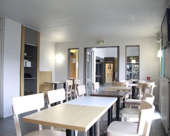B&B HOTEL Vierzon - Vierzon - Comedor
