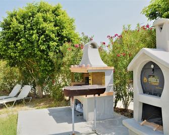 Anelia Boutique Studios & Apartments - Faliraki - Patio