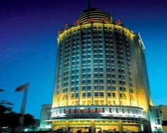 鄭州新華建國飯店 - 鄭州 - 建築
