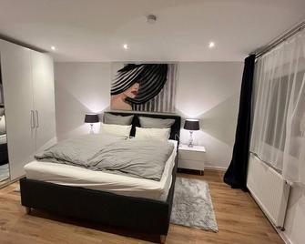 Bright, newly renovated TOP flat in a central location - Osnabrück - Phòng ngủ