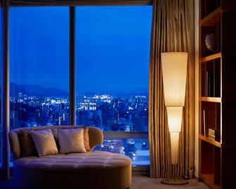 Sheraton Grand Hiroshima Hotel - Hiroshima - Sala de estar