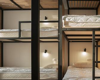 Khosta Hostel - Khosta - Slaapkamer