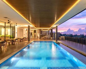 Valstar Hotel Canggu - North Kuta - Bazén