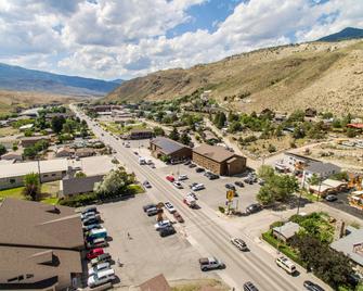Super 8 by Wyndham Gardiner/Yellowstone Park Area - Gardiner - Edificio